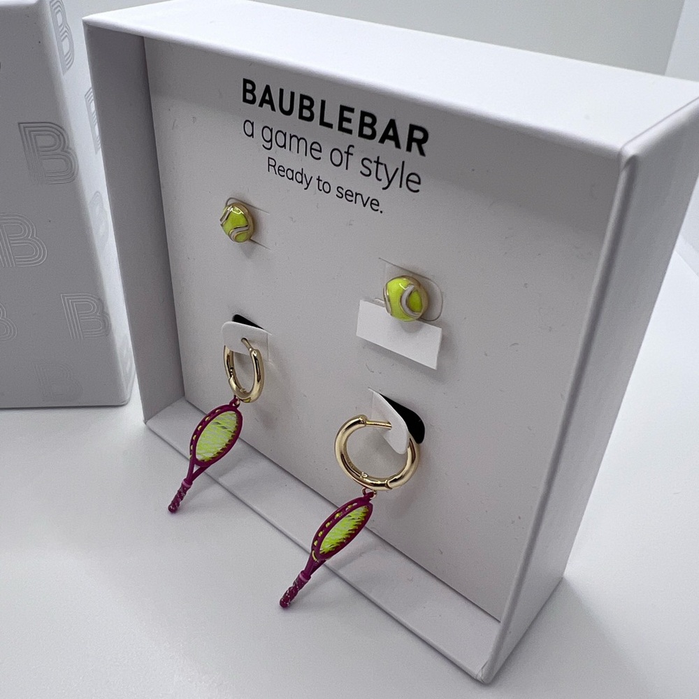 New BaubleBar Tennis A Game of Style Ready to Serve Earrings Set Racquet Ball - Picture 3 of 4